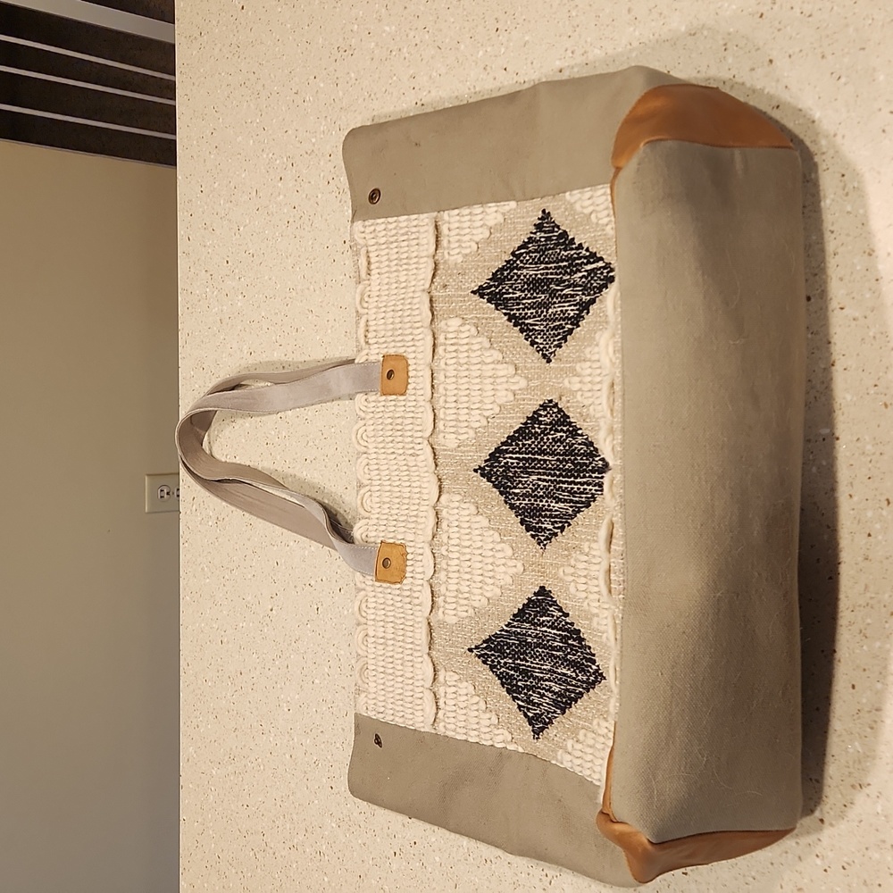 Stanley Street Shop Tote The Winnie